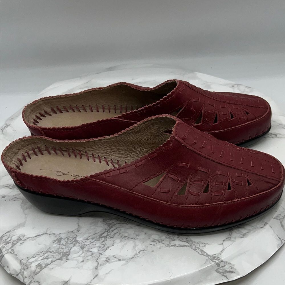 EASY SPIRIT Red Leather Dolly Slip On Mule-8.5W